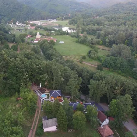 Apartment Etnokutak Milojevic *